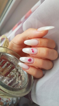 Nails by B.A- servicii de manichiura